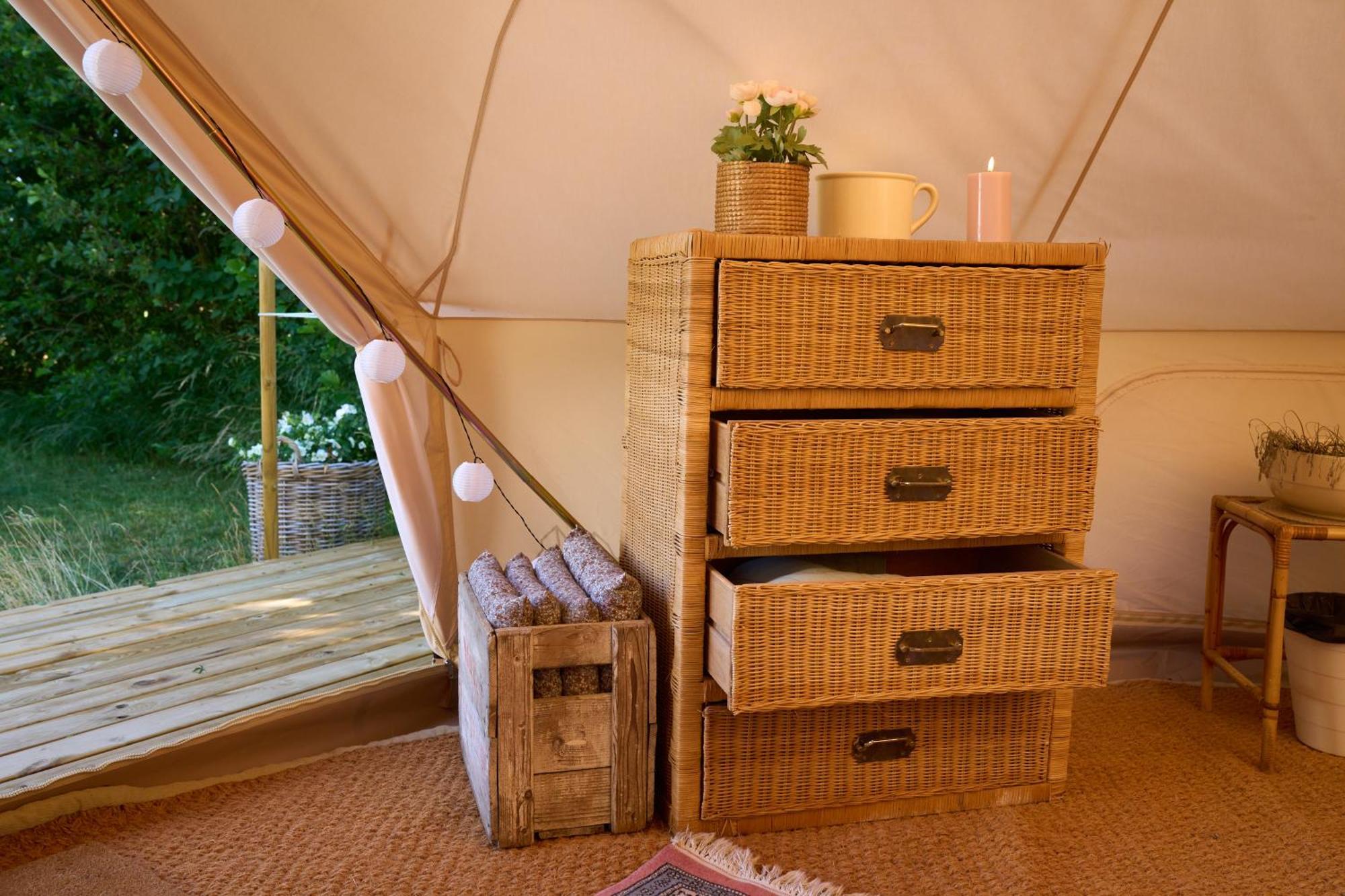 Отель Hesselgaard Glamping Dalby Экстерьер фото