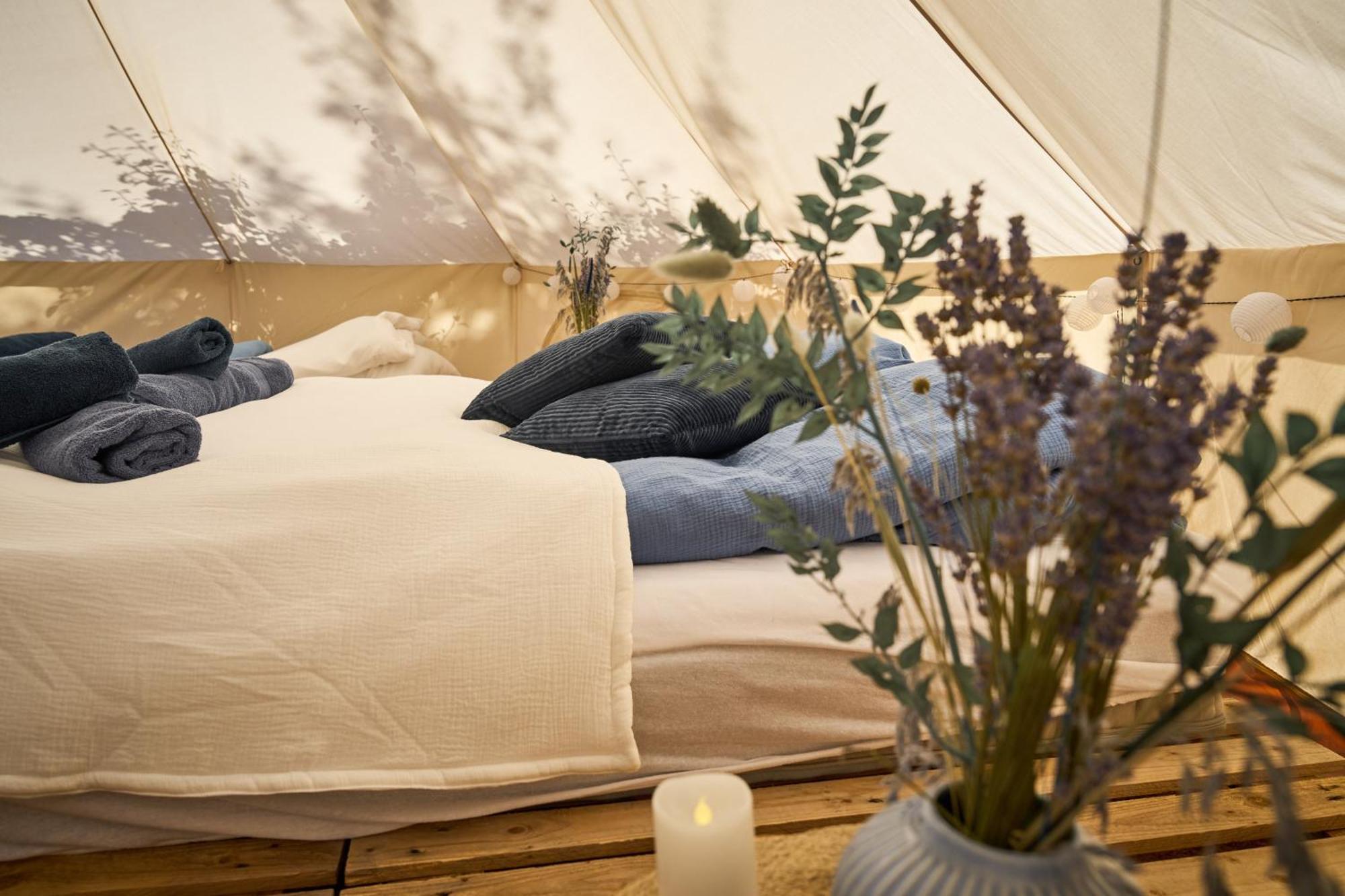 Отель Hesselgaard Glamping Dalby Экстерьер фото